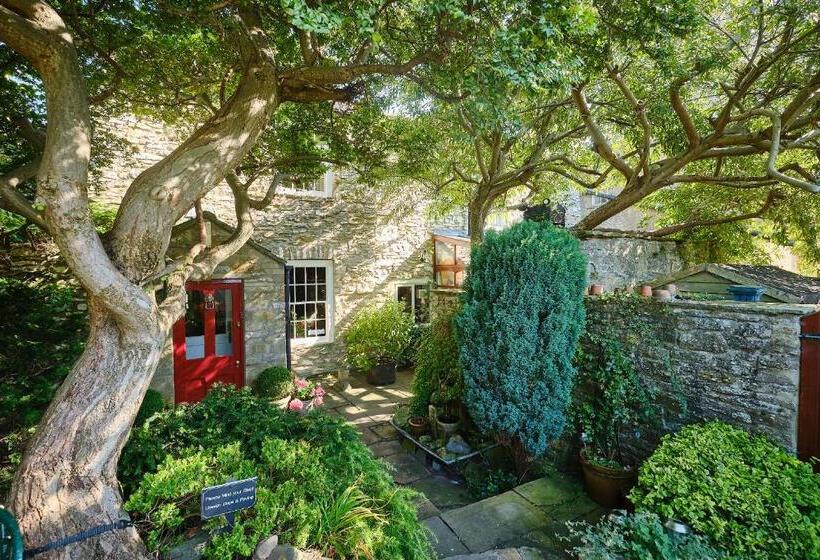 Nuns Cottage Bed & Breakfast