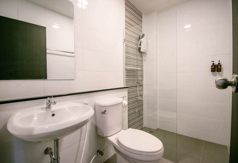 פנסיון Fine Bed