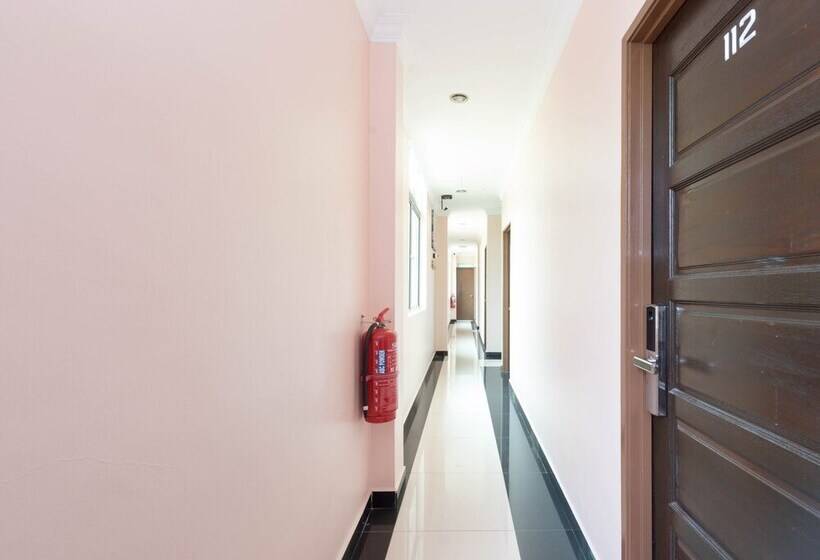 Spring Inn Hotel By Oyo Rooms