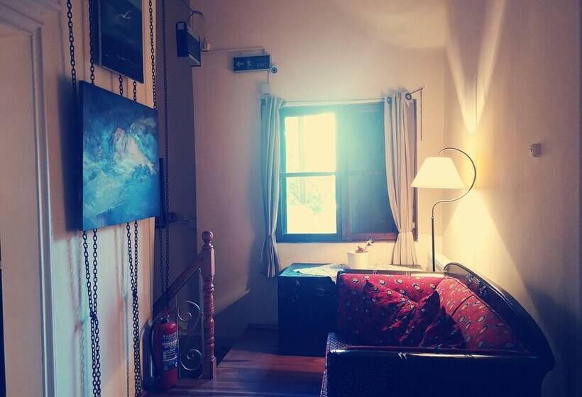 Ayvalik Sarigelin Pansiyon