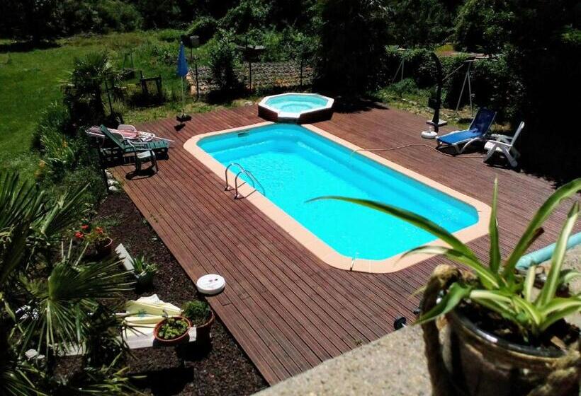 בית מלון כפרי Auberge De Barnas