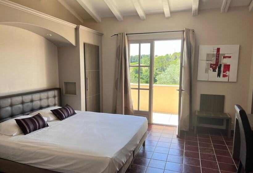 فندق Hôtel Restaurant La Bergerie