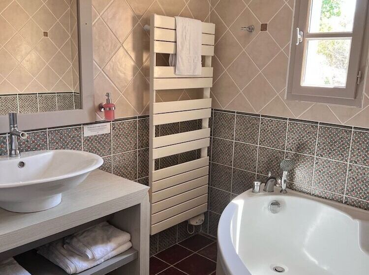 فندق Hôtel Restaurant La Bergerie