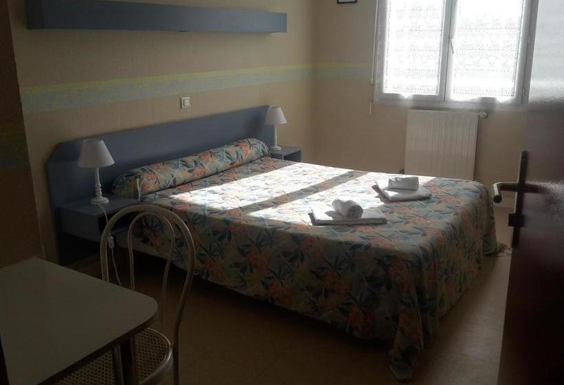 בית מלון כפרי Hôtel Restaurant Le Chalet