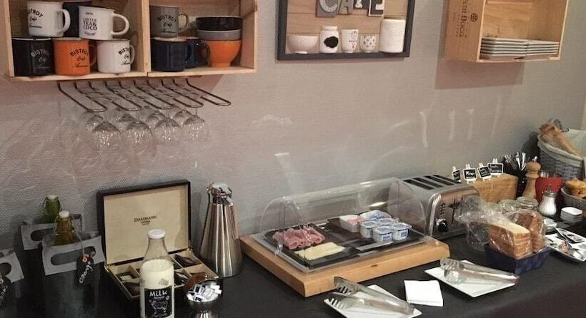 호텔 Hôtel Restaurant Le Lion D Or