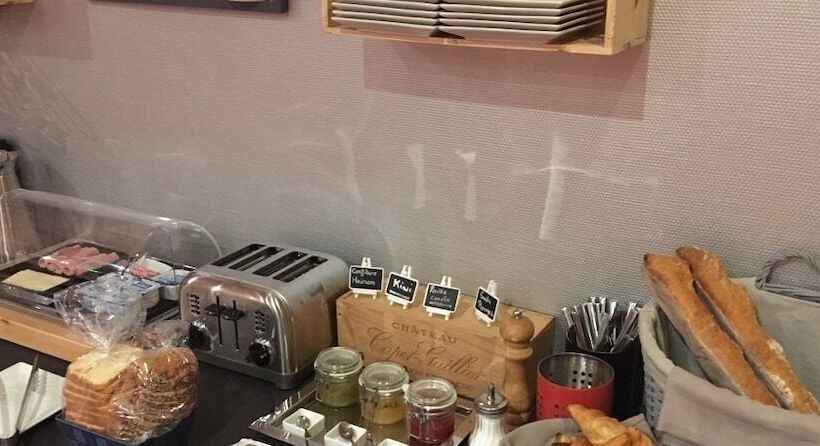 בית מלון כפרי Hôtel Restaurant Le Lion D Or