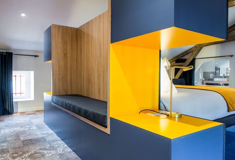 호텔 Logis Hôtel Le Tilia