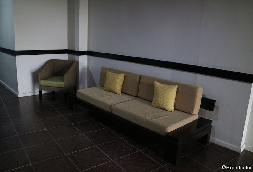 هتل L'fisher Chalet