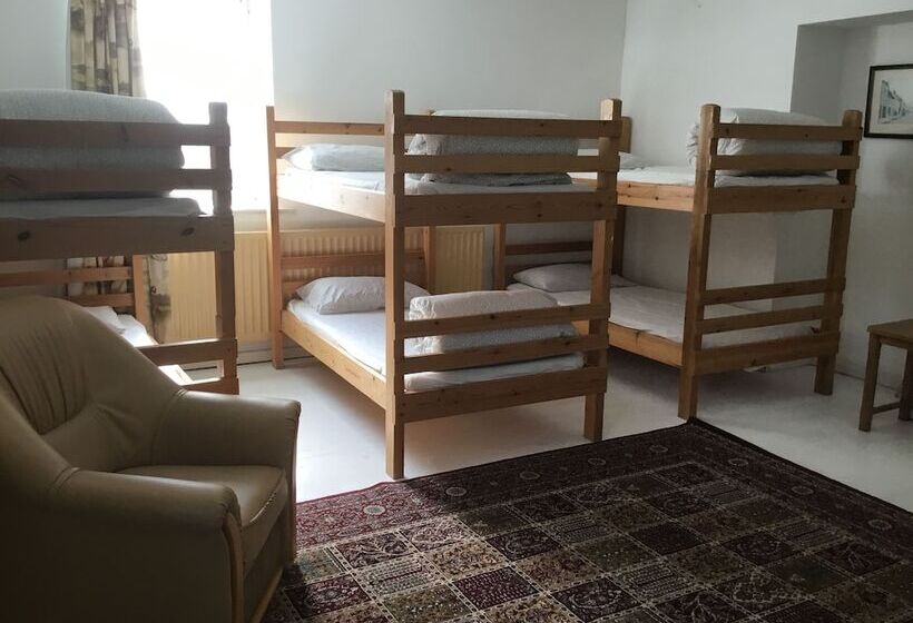 فندق The Boathouse Lodge