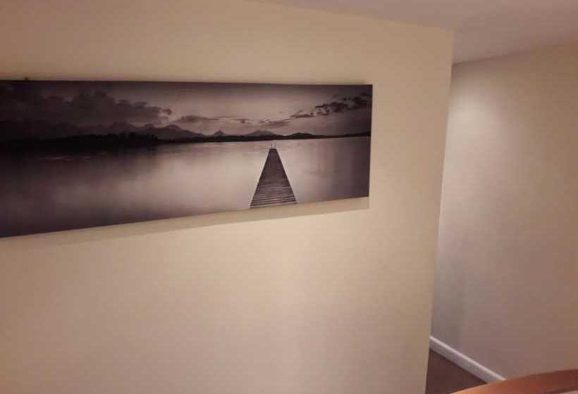 簡易ホテル The Water Rat