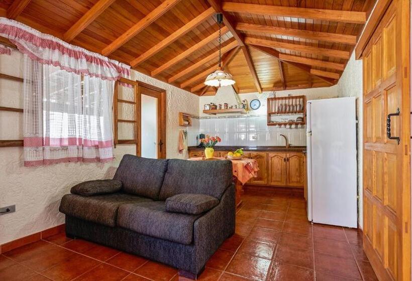 Charming House In Buenavista Del Norte With Shared Pool