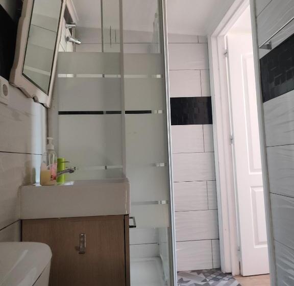 پانسیون Room Atalaia   Bairro Alto