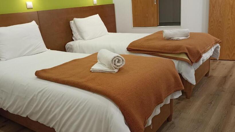 پانسیون Martim Moniz 28 Guest House