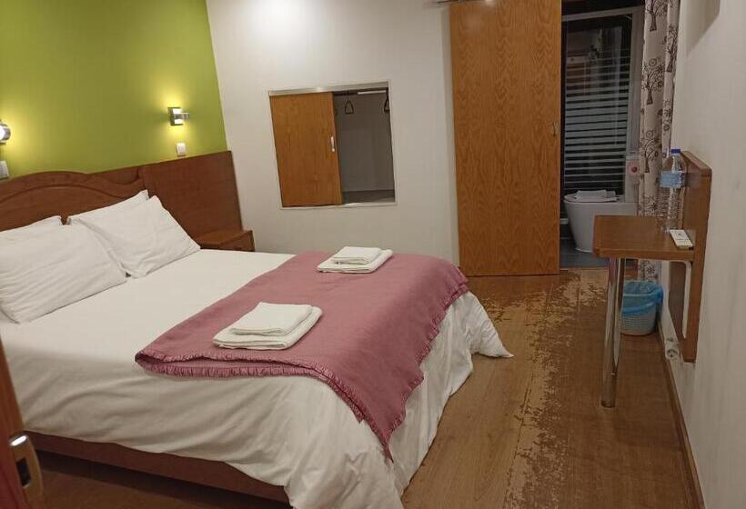 پانسیون Martim Moniz 28 Guest House