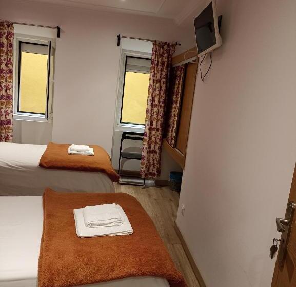 پانسیون Martim Moniz 28 Guest House