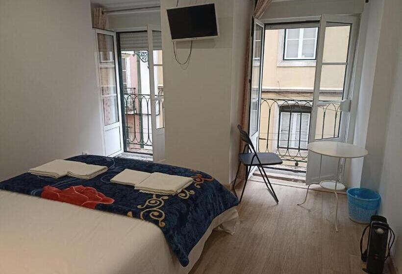 پانسیون Martim Moniz 28 Guest House