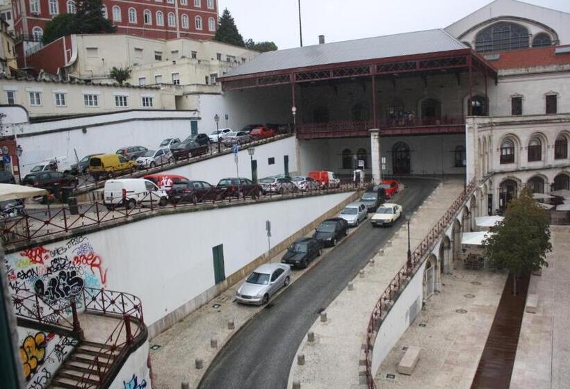 پانسیون Pensao Residencial Estrela Do Mondego