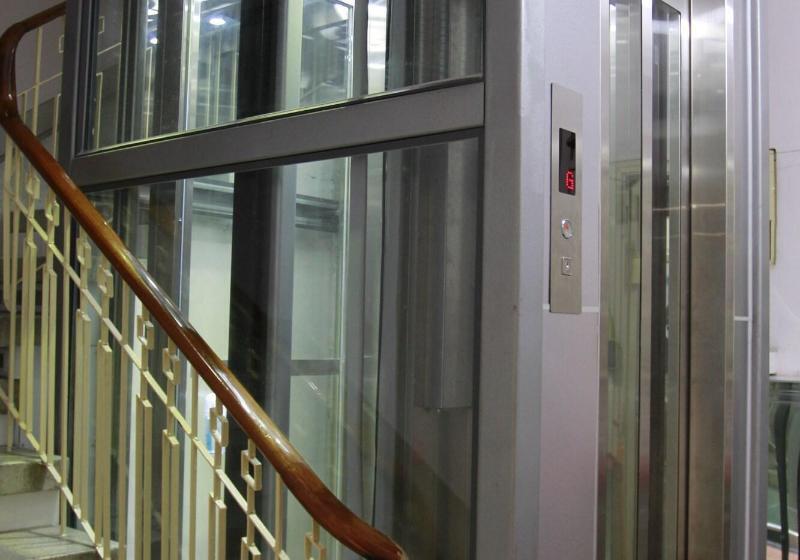 پانسیون Quang Saigon Hotel  40 7 Bùi Viện Walking Street