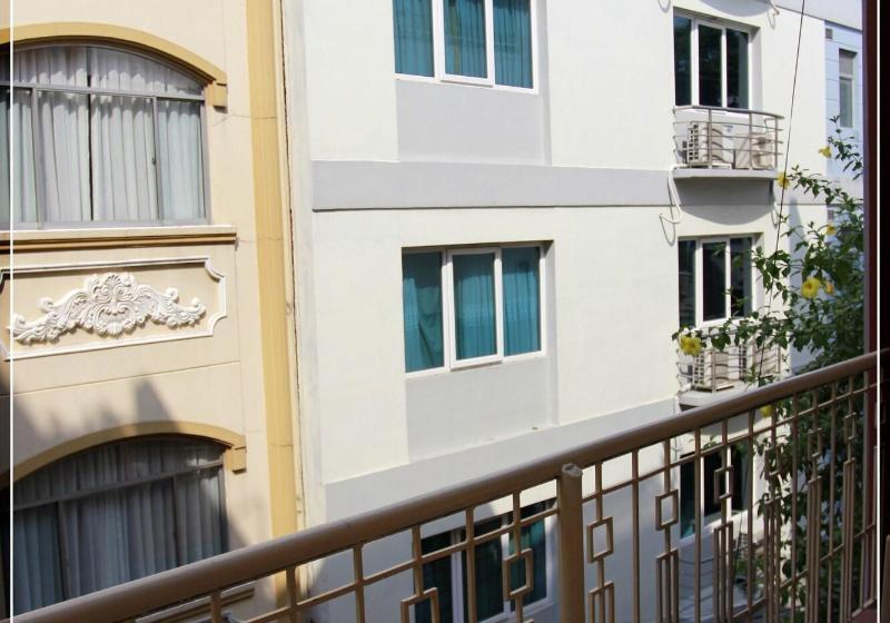 پانسیون Quang Saigon Hotel  40 7 Bùi Viện Walking Street