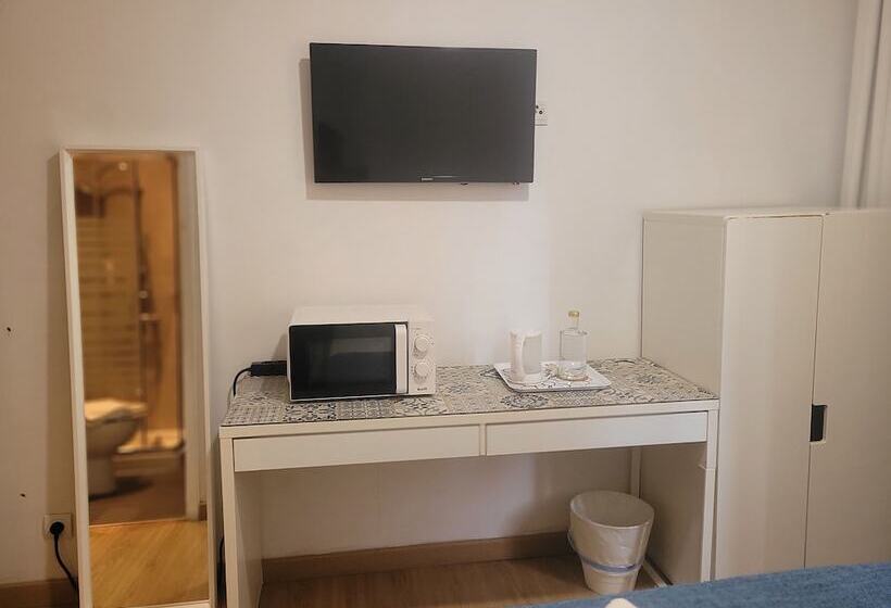 پانسیون Residencial Valentina