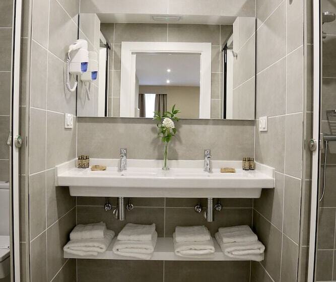 بنسيون Vía Xix