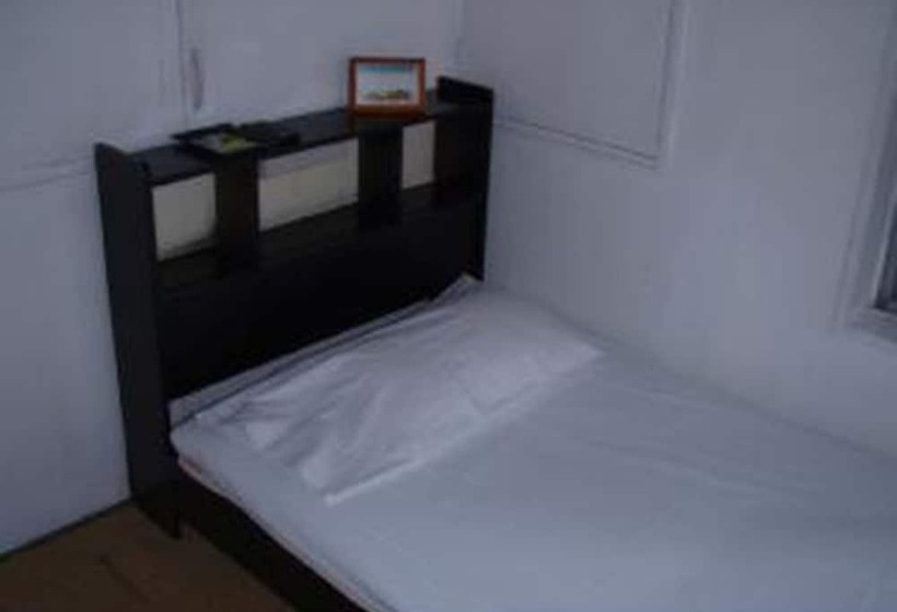 بنسيون Yado Street