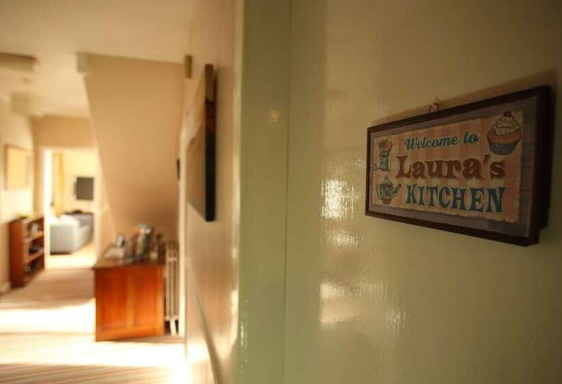 Riverfield Bed And Breakfast