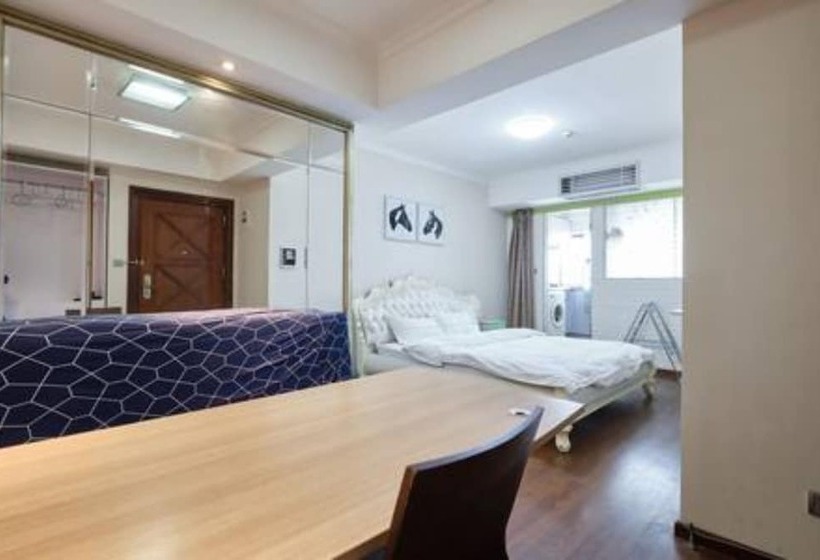 Shenzhen To World Holiday Apartment