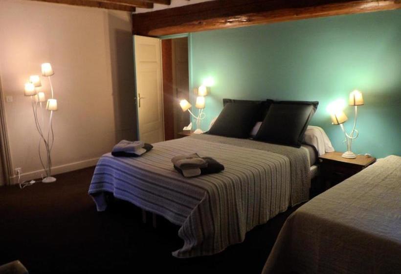 פנסיון Domaine De La Héllière