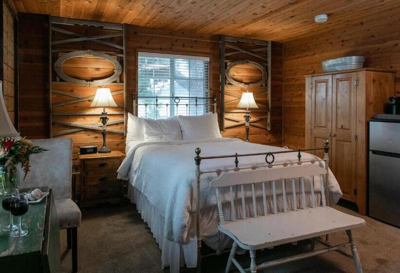 住宿加早餐  J Patrick Inn