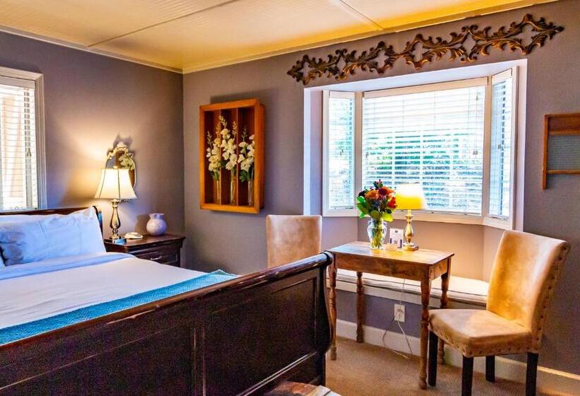 住宿加早餐  J Patrick Inn