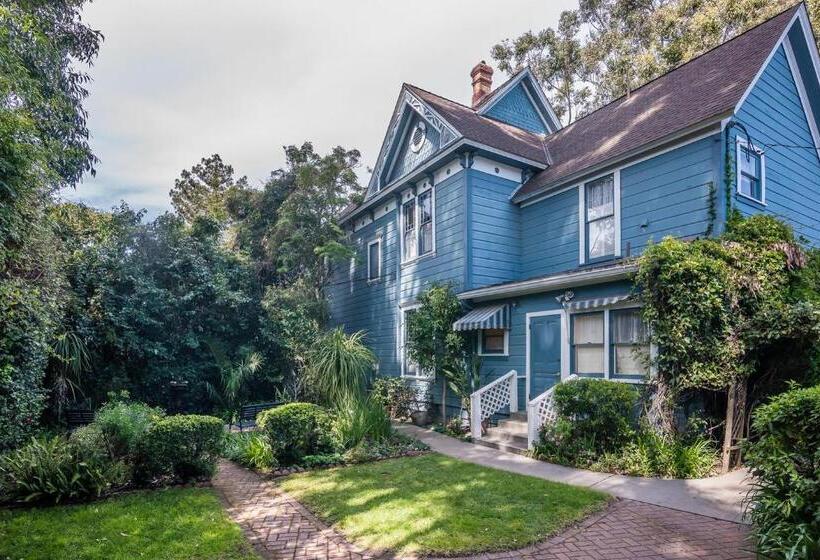 Bed and Breakfast Kaleidoscope Inn & Gardens