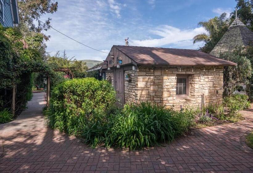 Bed and Breakfast Kaleidoscope Inn & Gardens