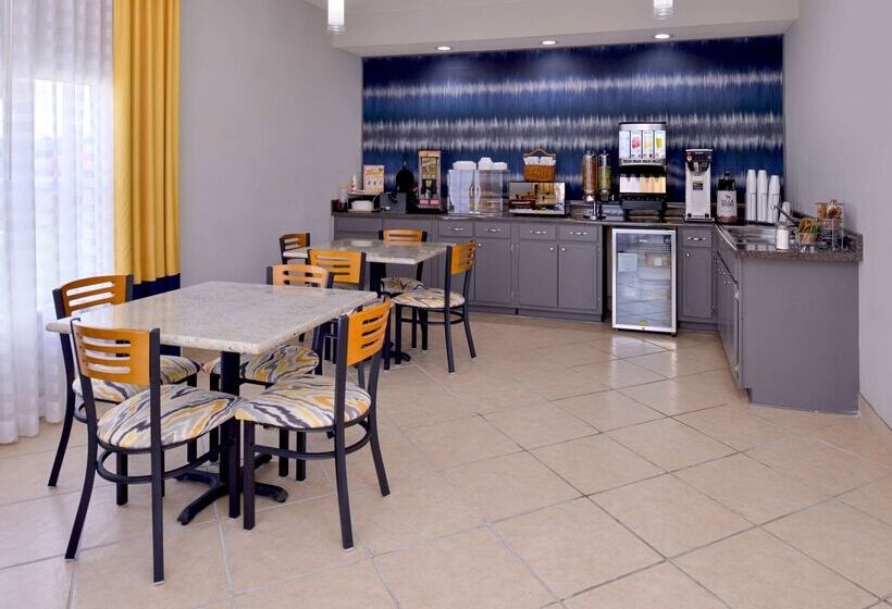 Отель Americas Best Value Inn Monroeville