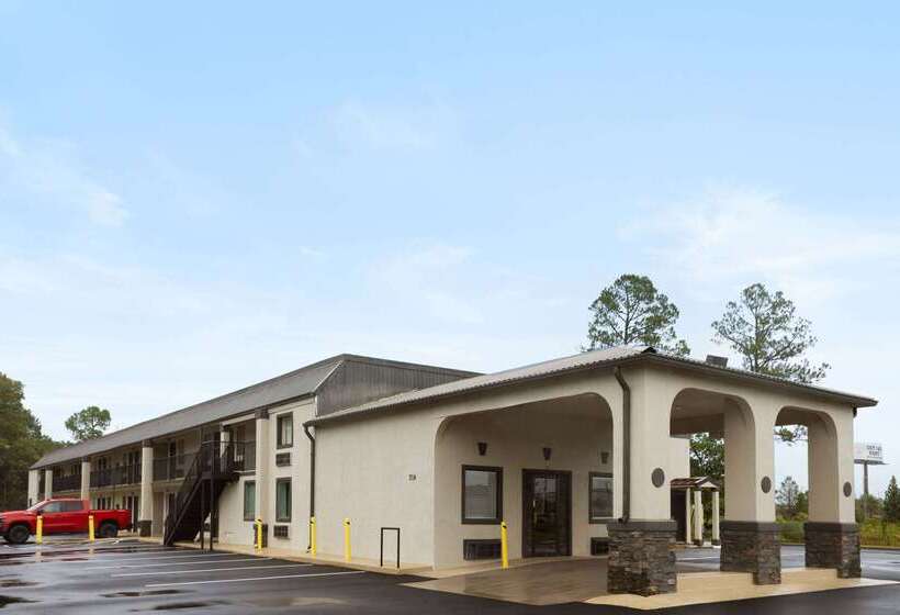 هتل Super 8 By Wyndham Perry Ga