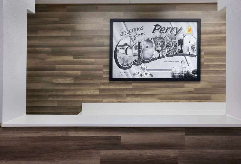 هتل Super 8 By Wyndham Perry Ga