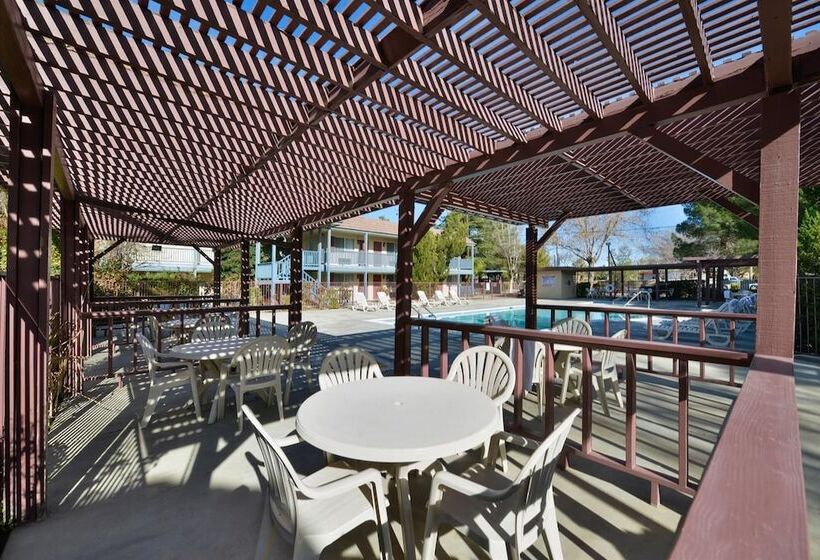 فندق Americas Best Value Inn & Suites Lancaster