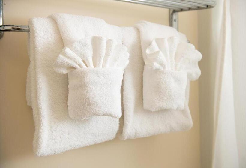 ホテル America's Cup Inn Newport