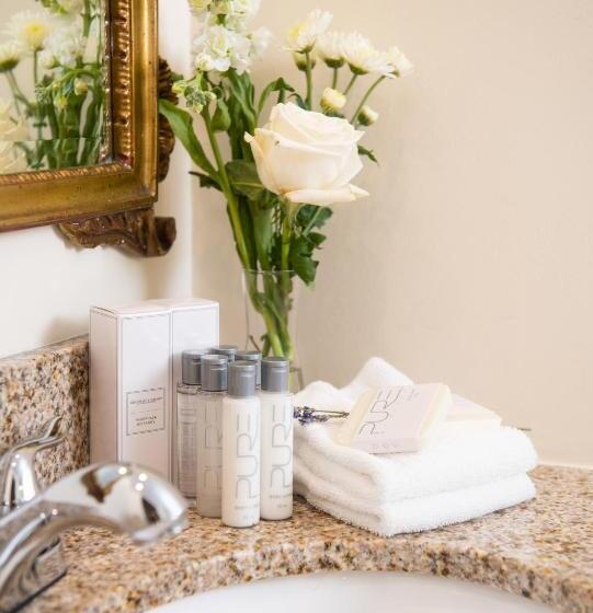 ホテル America's Cup Inn Newport