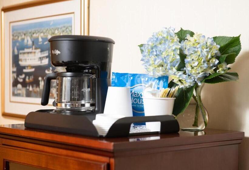 ホテル America's Cup Inn Newport