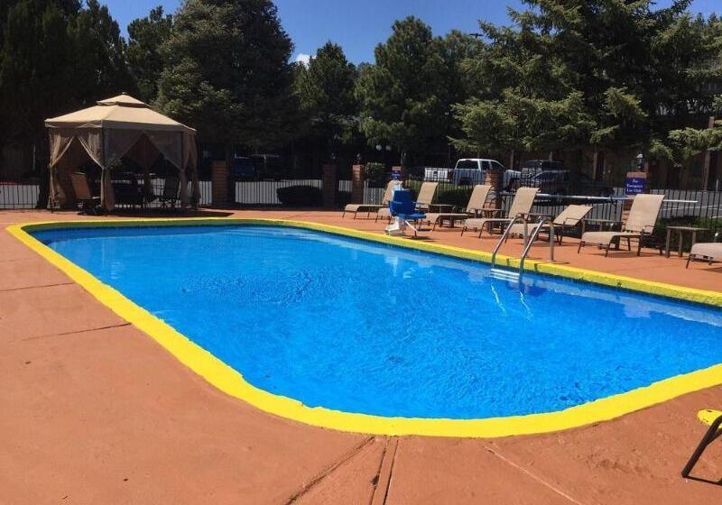 هتل Aspen Flagstaff/ Grand Canyon Innsuites