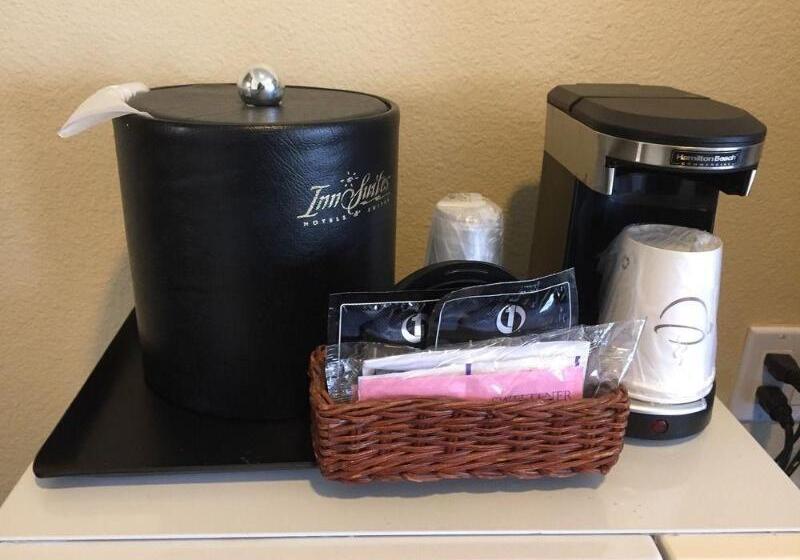 هتل Aspen Flagstaff/ Grand Canyon Innsuites