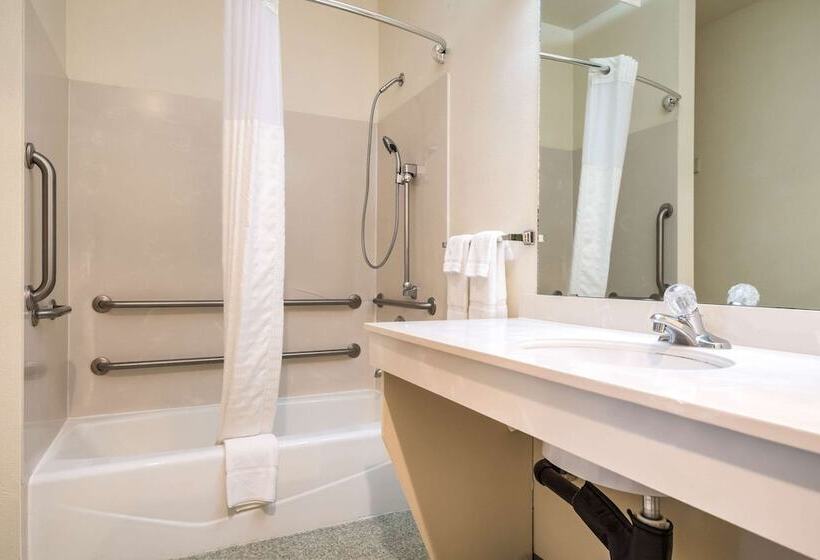 酒店 Quality Inn & Suites Bainbridge Island