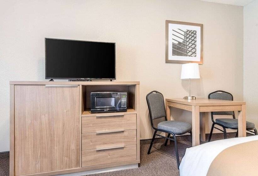 酒店 Quality Inn & Suites Bainbridge Island