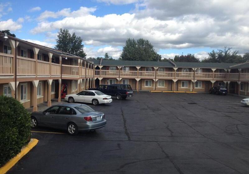 ホテル Battlefield Inn Springfield