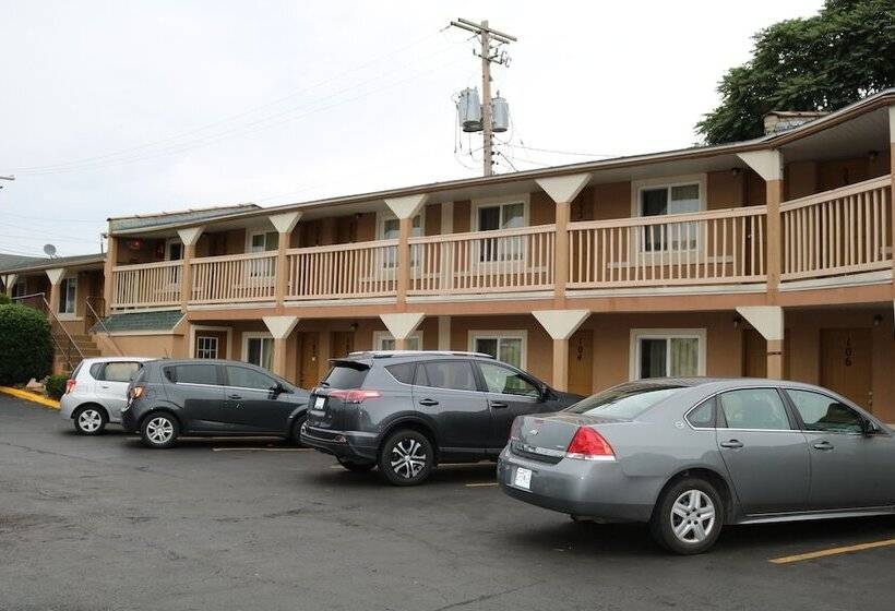 ホテル Battlefield Inn Springfield