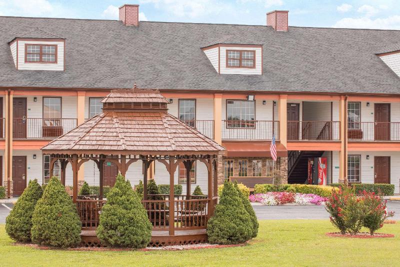 فندق Baymont By Wyndham Commerce Ga Near Tanger Outlets Mall