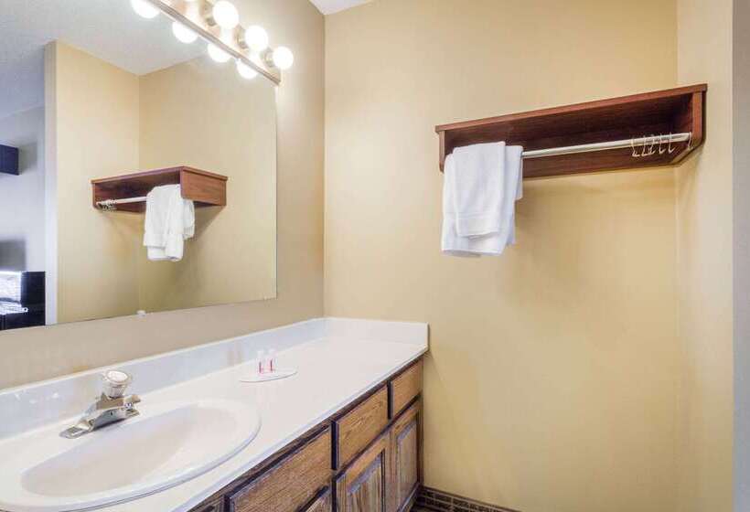 فندق Baymont By Wyndham Florence/muscle Shoals