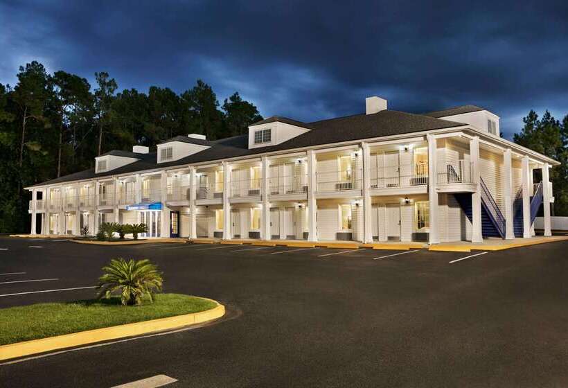 فندق Baymont By Wyndham Kingsland