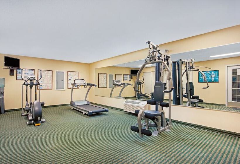 فندق Baymont By Wyndham Pearl